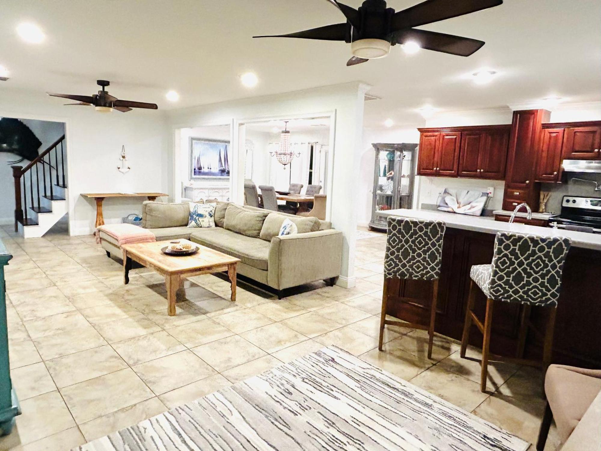 4/3 Home Centrally Located, Beach, Casino, Airport, Dining, Golfing, Shopping, Entertainment 格尔夫波特 外观 照片
